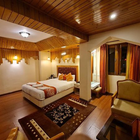 Отель Omega Residency Дарджилинг Экстерьер фото