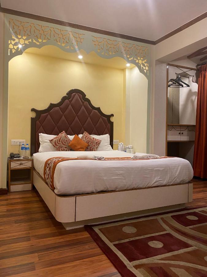 Отель Omega Residency Дарджилинг Экстерьер фото
